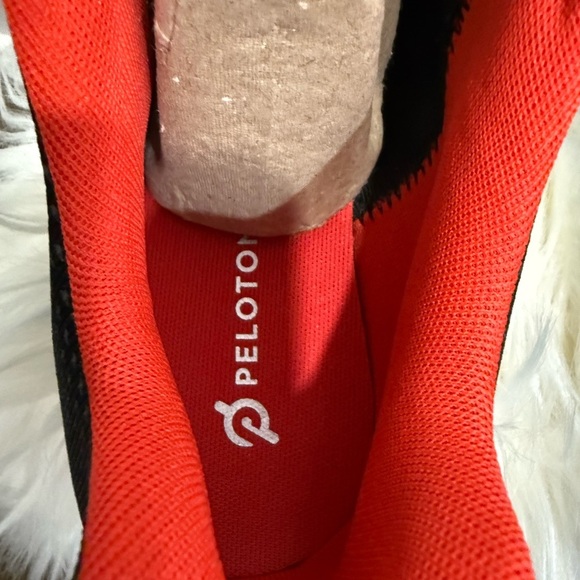 Peloton Altos Cycling Shoes Spinning Black Red main image 6